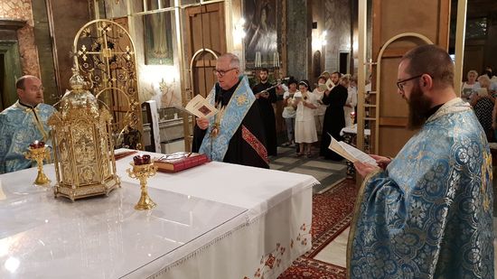 Владика Діонісій в церкві свв. Сергія і Вакха в Римі очолив молитву на початок святкування 300-нього ювілею знайдення і перенесення Жировицької Ікони Богоматері. 15 серпня 2018 року