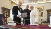 Primo ministro dellUcraina con Papa Francesco